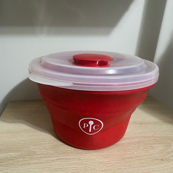 The Pampered Chef Other - Pampered chef Red Collapsible popcorn maker Bowl with Lid